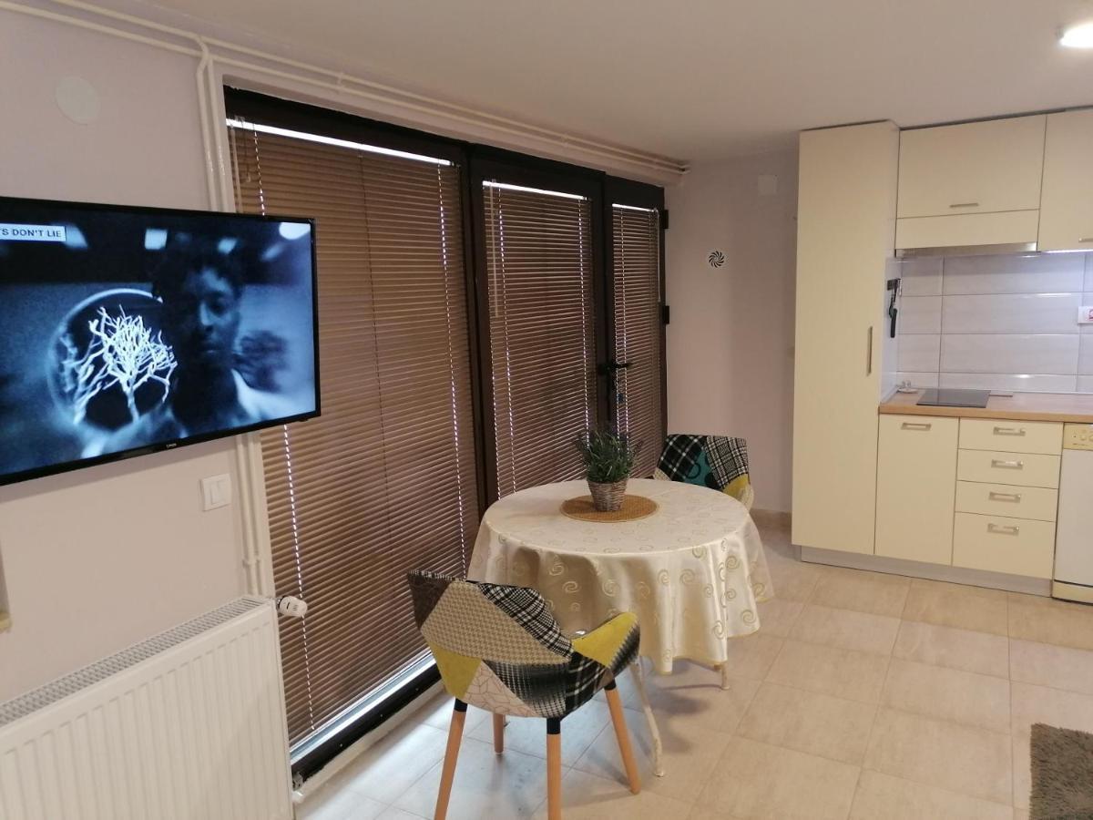Apartments Sofija Ni Eksteriør bilde