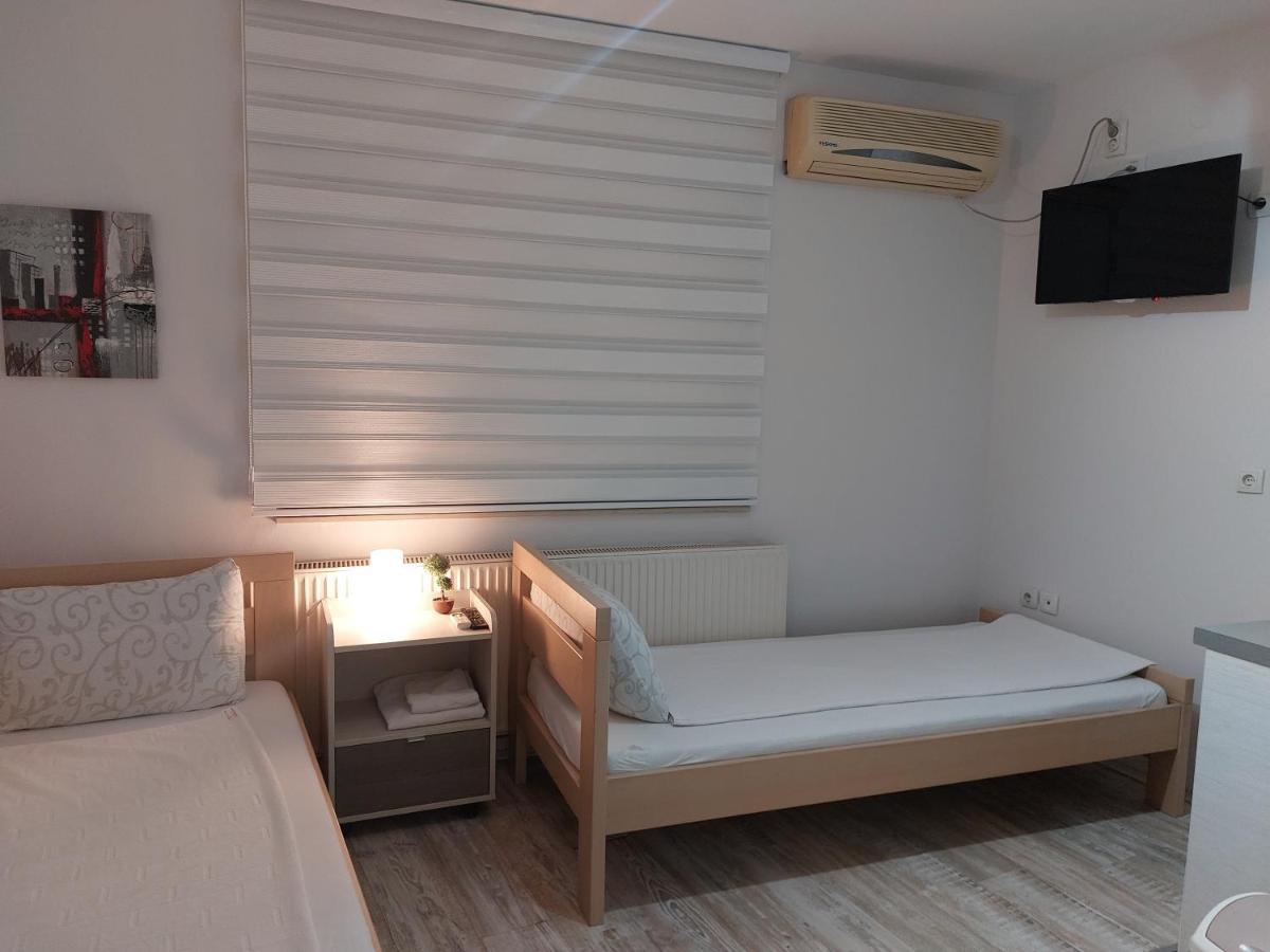 Apartments Sofija Ni Eksteriør bilde